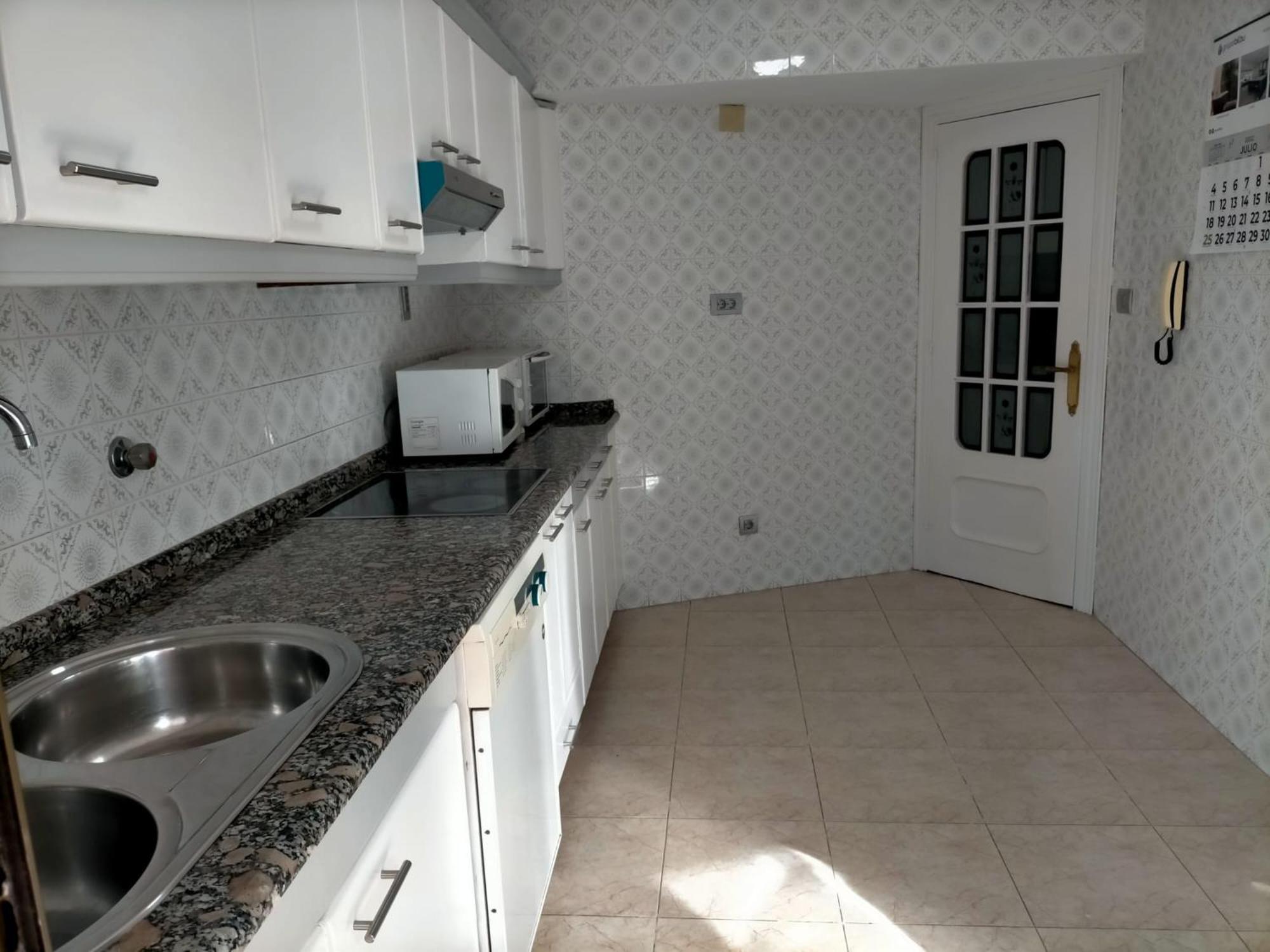 Appartamento Apartamento Con Garaje Opcional Con 2 Banos Cerca Ayuntamiento Bilbao Esterno foto